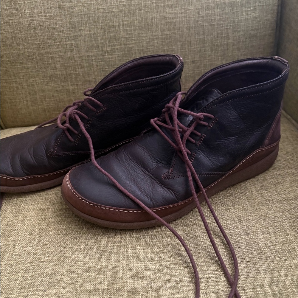 Chaco Men's Dark Brown Leather Boots size 10